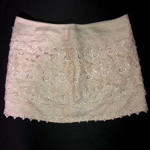 - 3/$10❤️Adorable mini skirt with lace overlay